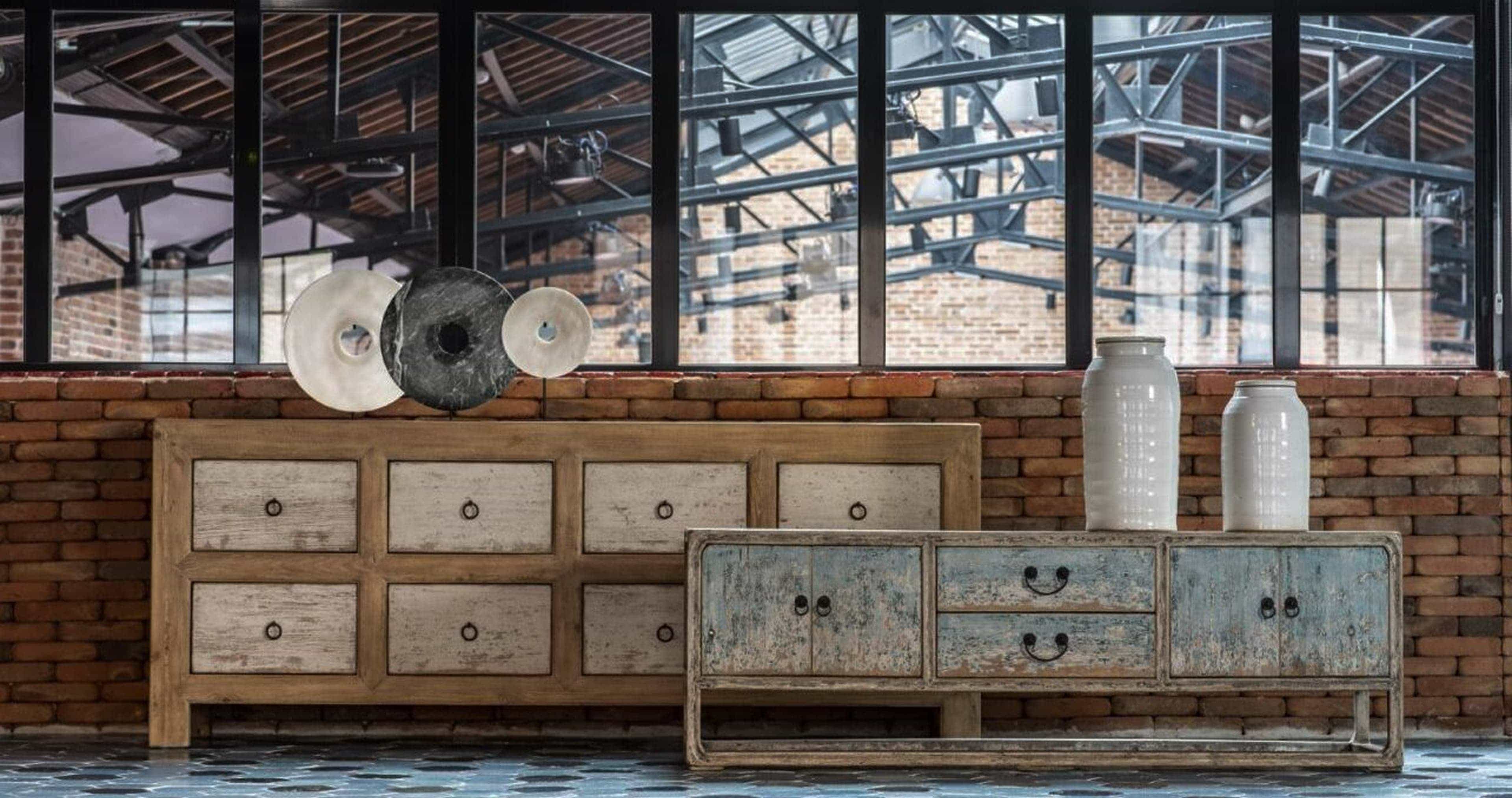 Muebles con historia, restauración artesanal y estilo único